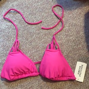 NWT Forever21 pink bikini top